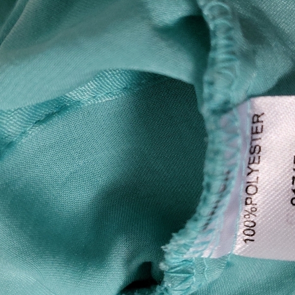Roaman's STUNNING aqua button down blouse with ruffle sides NWOT - Picture 10 of 11